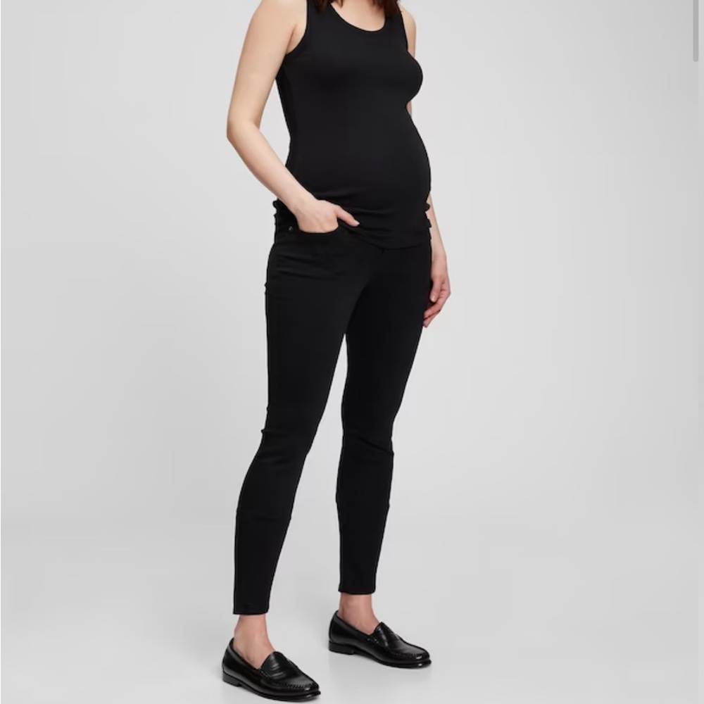 Gap Maternity Jegging BNWT